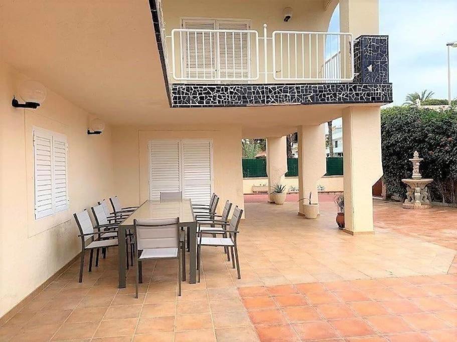 Luxury Villa 20Mts Far From The Sea Орихуела Екстериор снимка